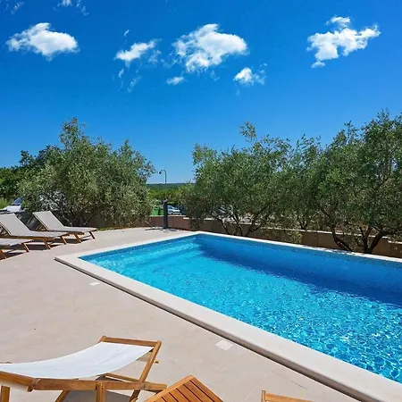 Rea Holiday home Porec